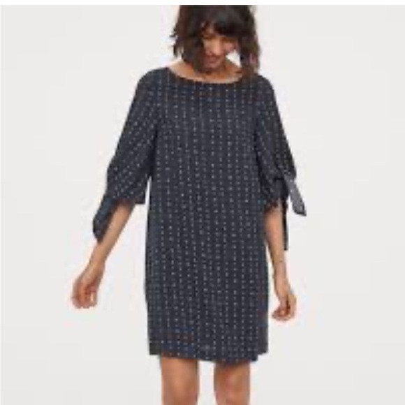 H&M 3/4 Sleeve Geometric Dresses for Women - Picture 1 of 7
